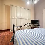 Διαμέρισμα Lux House *