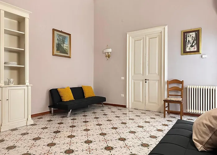 Lux House Apartamento *